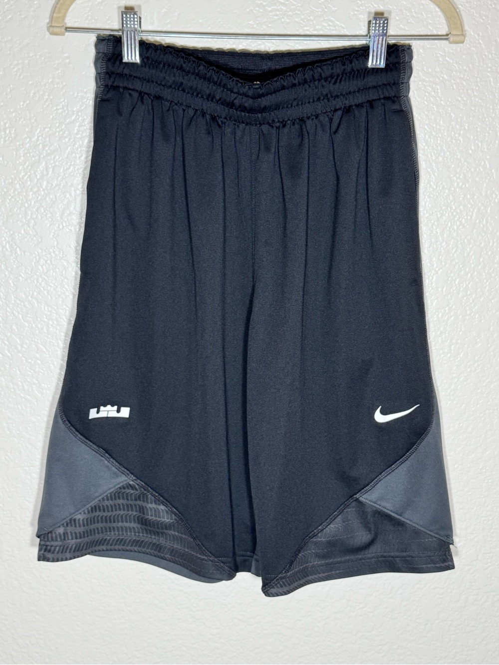 Nike LeBron James Chainmail Basketball Shorts Black Charcoal Men’s Small Gym